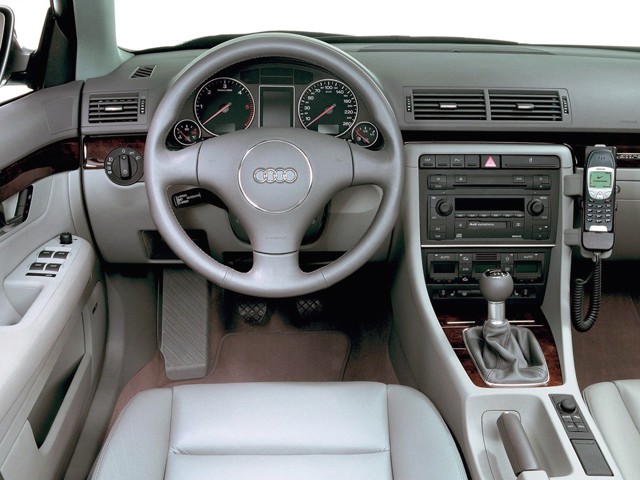 Audi A4 Avant photo 65