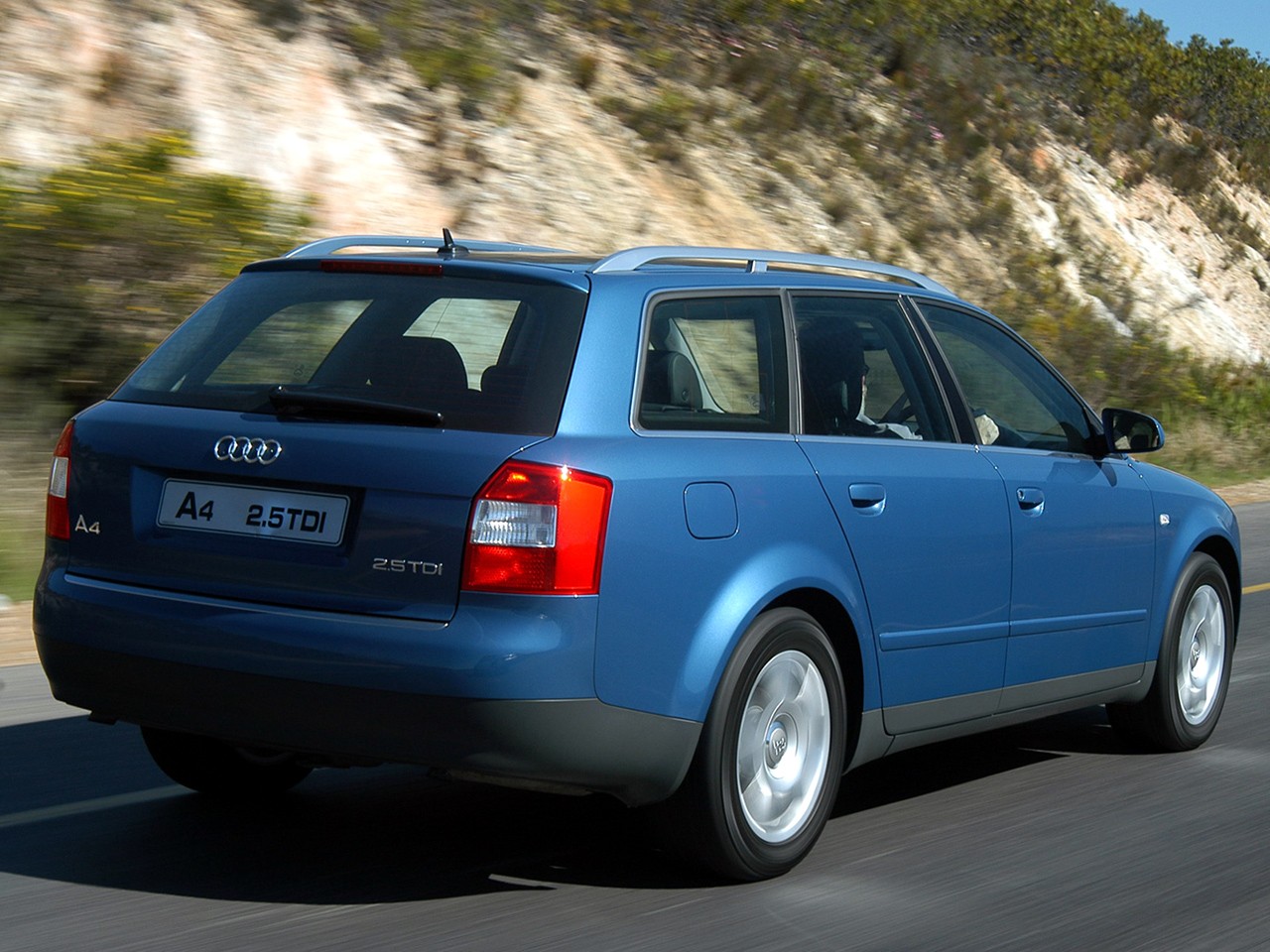 Audi A4 Avant photo 27