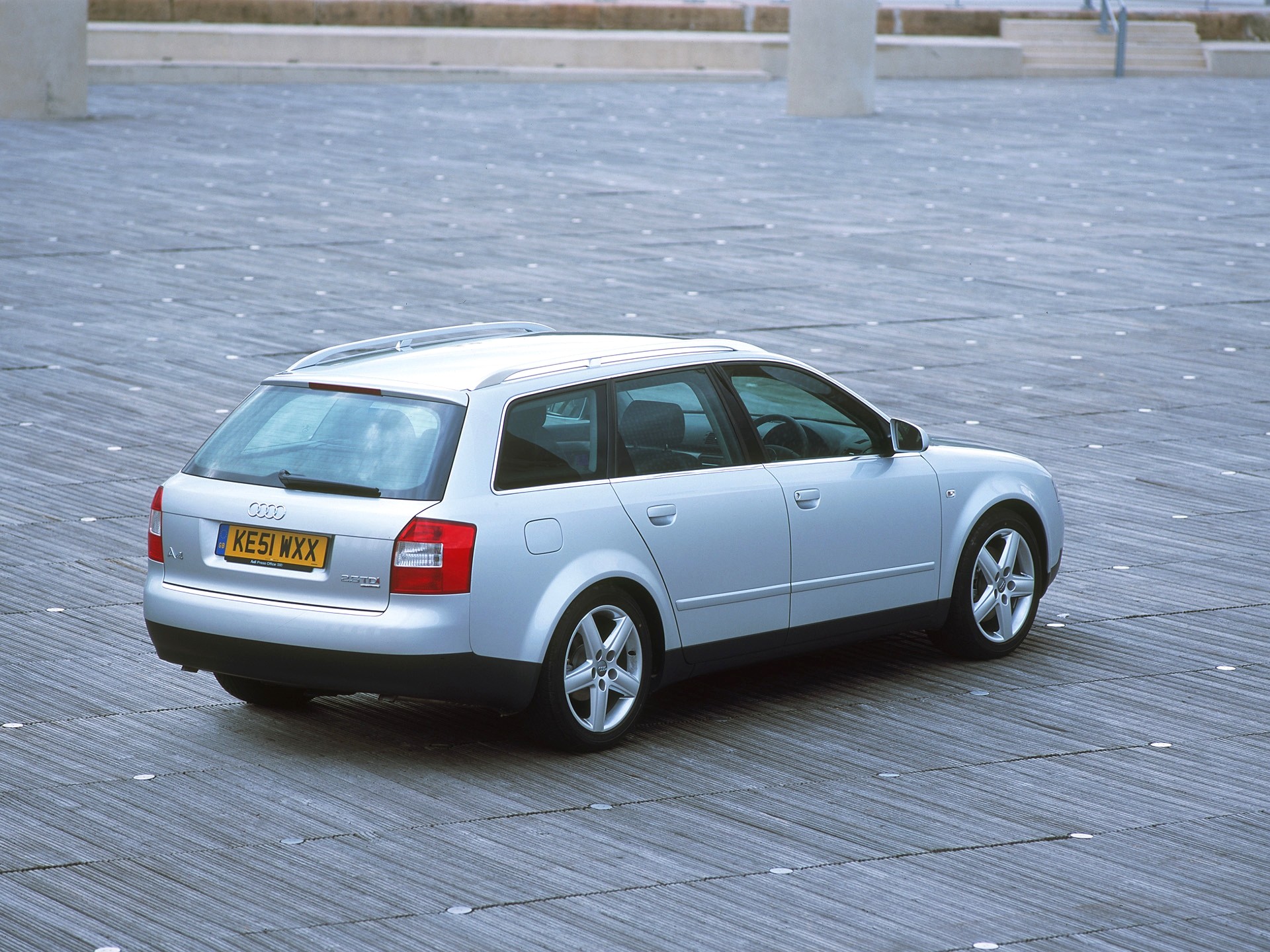 Audi A4 Avant photo 30