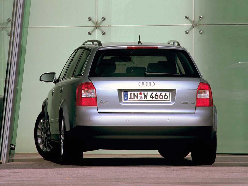 Audi A4 Avant photo 32