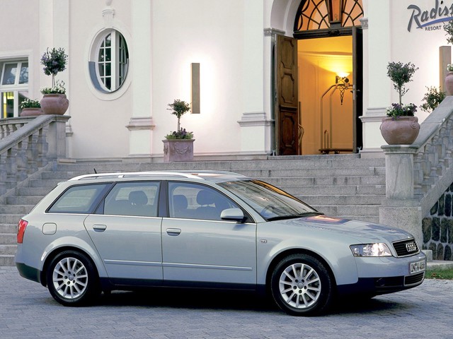 Audi A4 Avant photo 34
