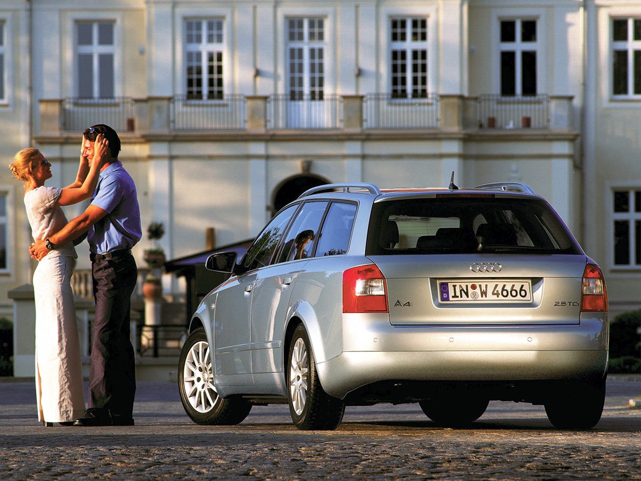 Audi A4 Avant photo 37