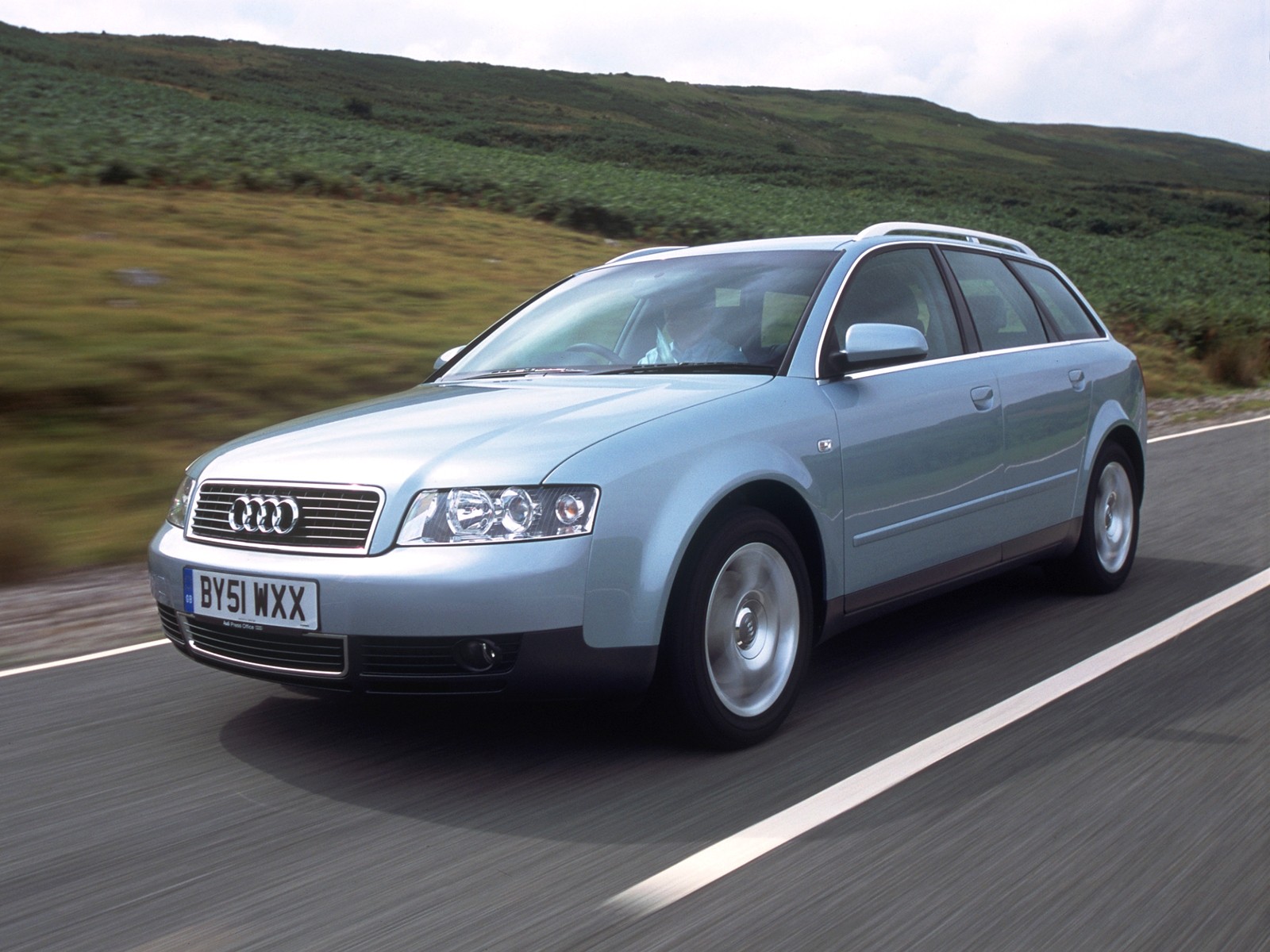 Audi A4 Avant photo 43