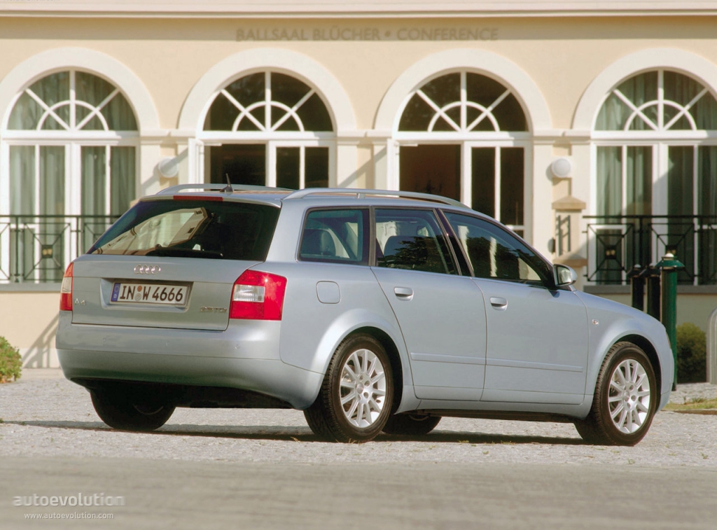 Audi A4 Avant photo 8