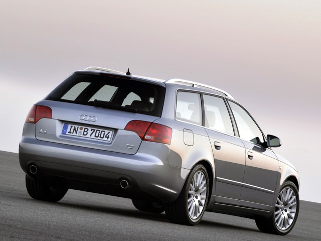 Audi A4 Avant photo 15