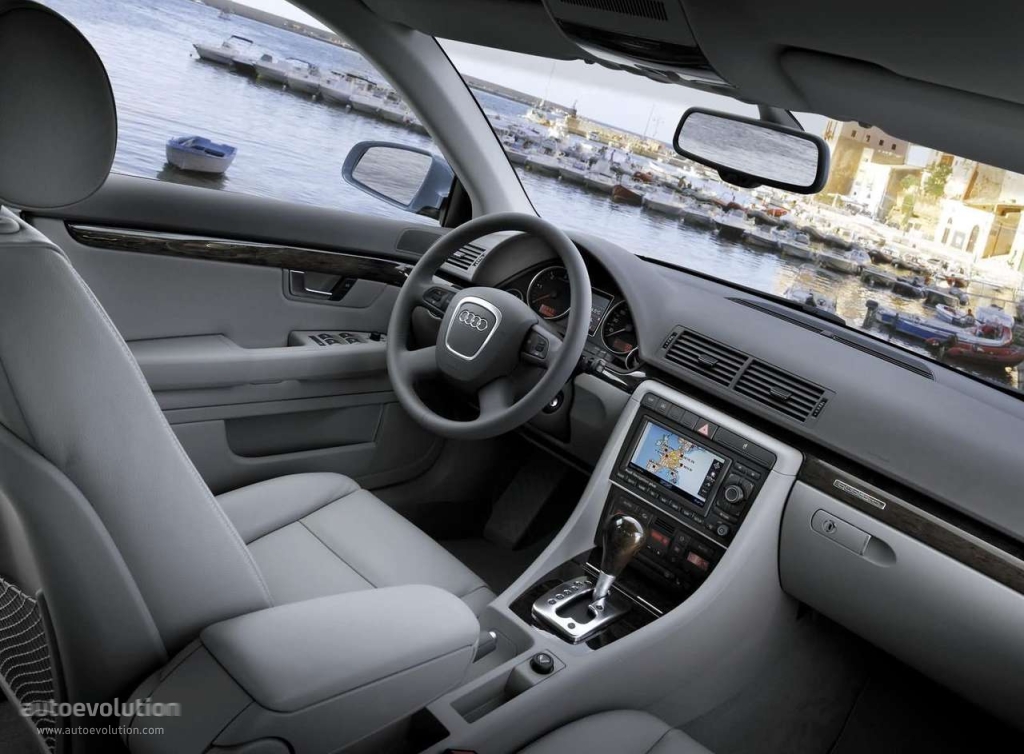 Audi A4 Avant photo 20