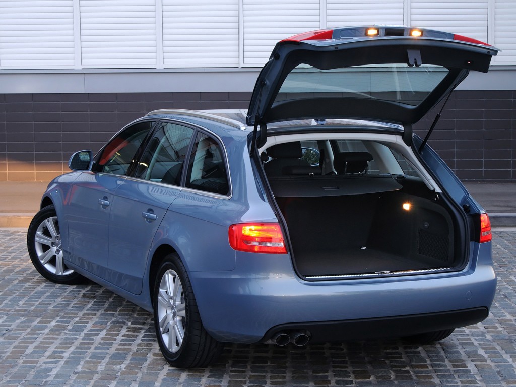 Audi A4 Avant photo 43