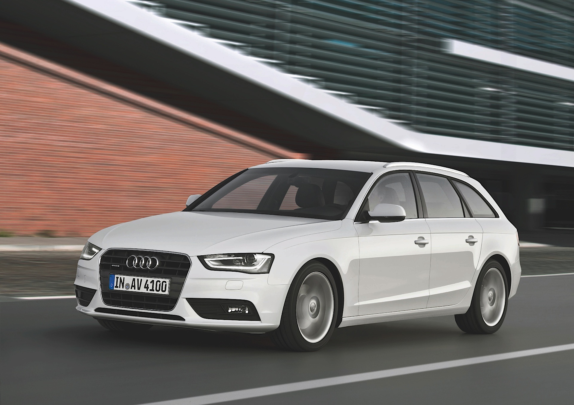 Audi A4 Avant photo 18