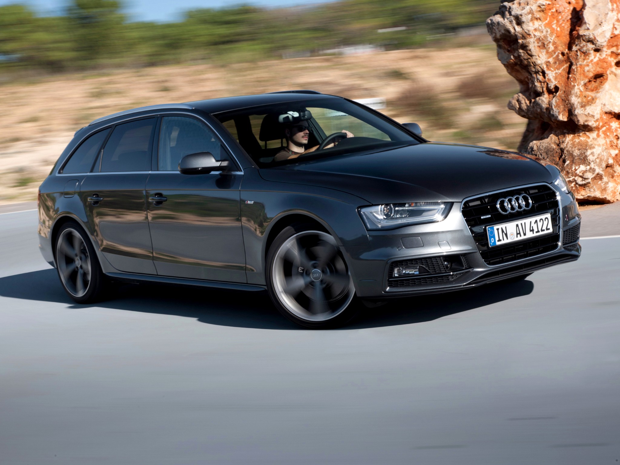 Audi A4 Avant photo 23