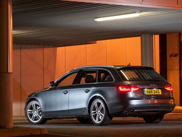 Audi A4 Avant photo 34