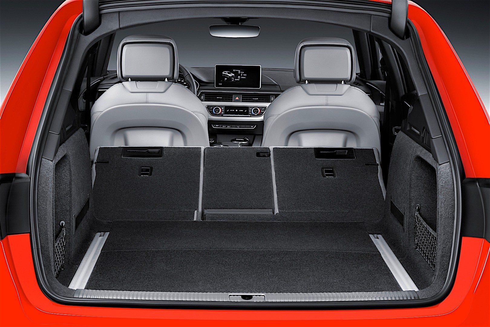 Audi A4 Avant photo 74