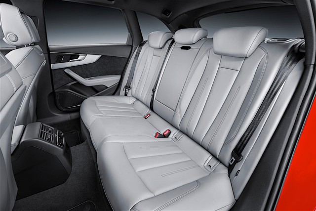 Audi A4 Avant photo 100