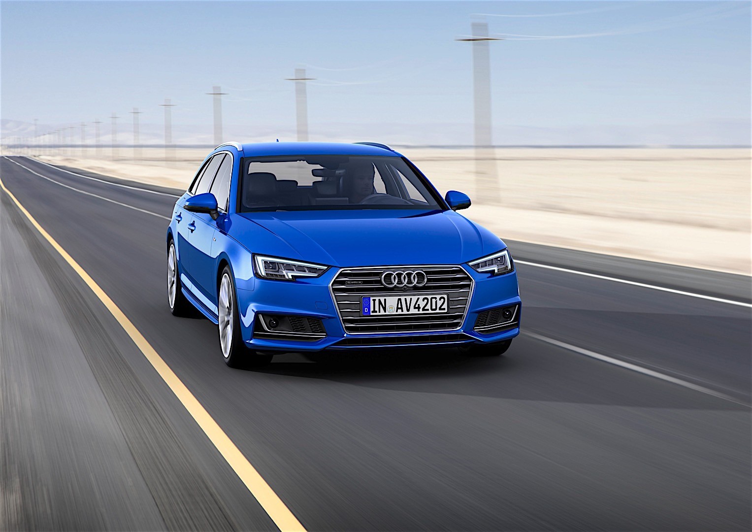 Audi A4 Avant photo 42