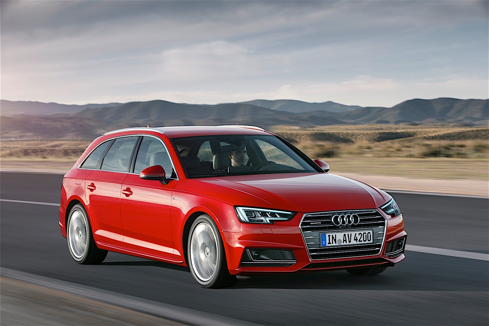 Audi A4 Avant photo 57