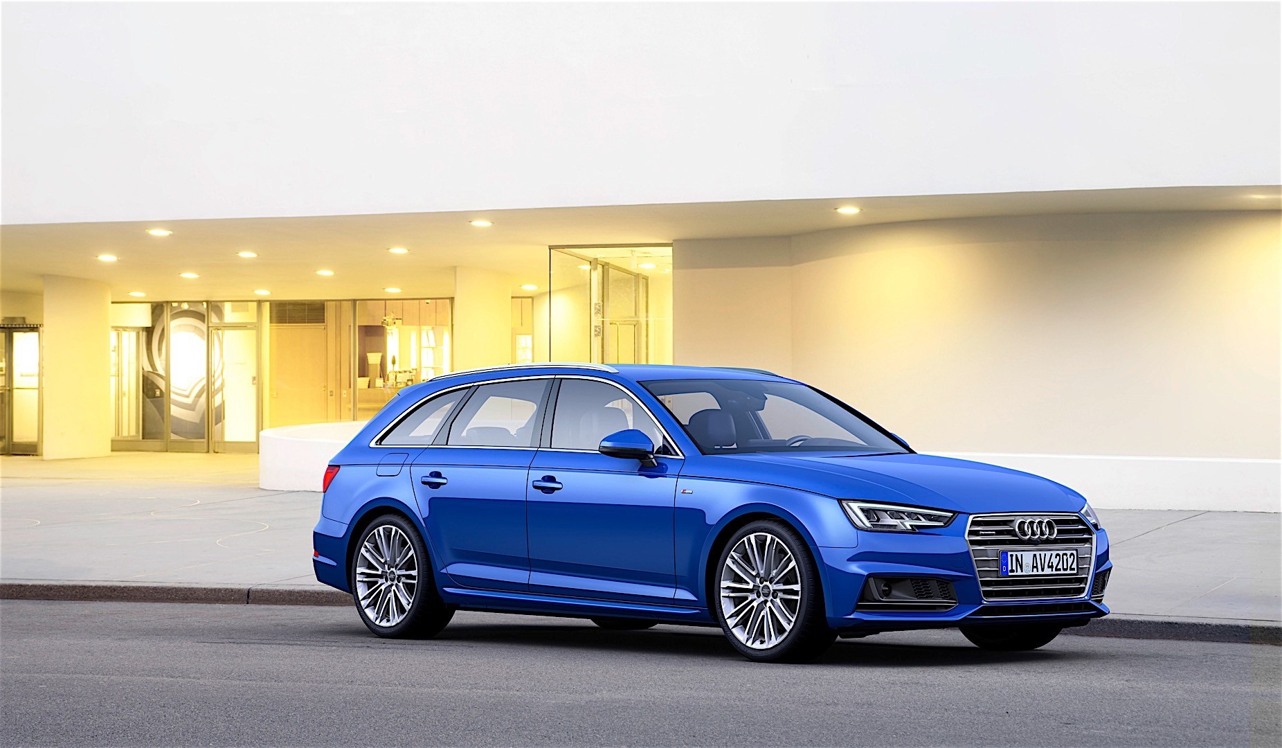 Audi A4 Avant photo 60