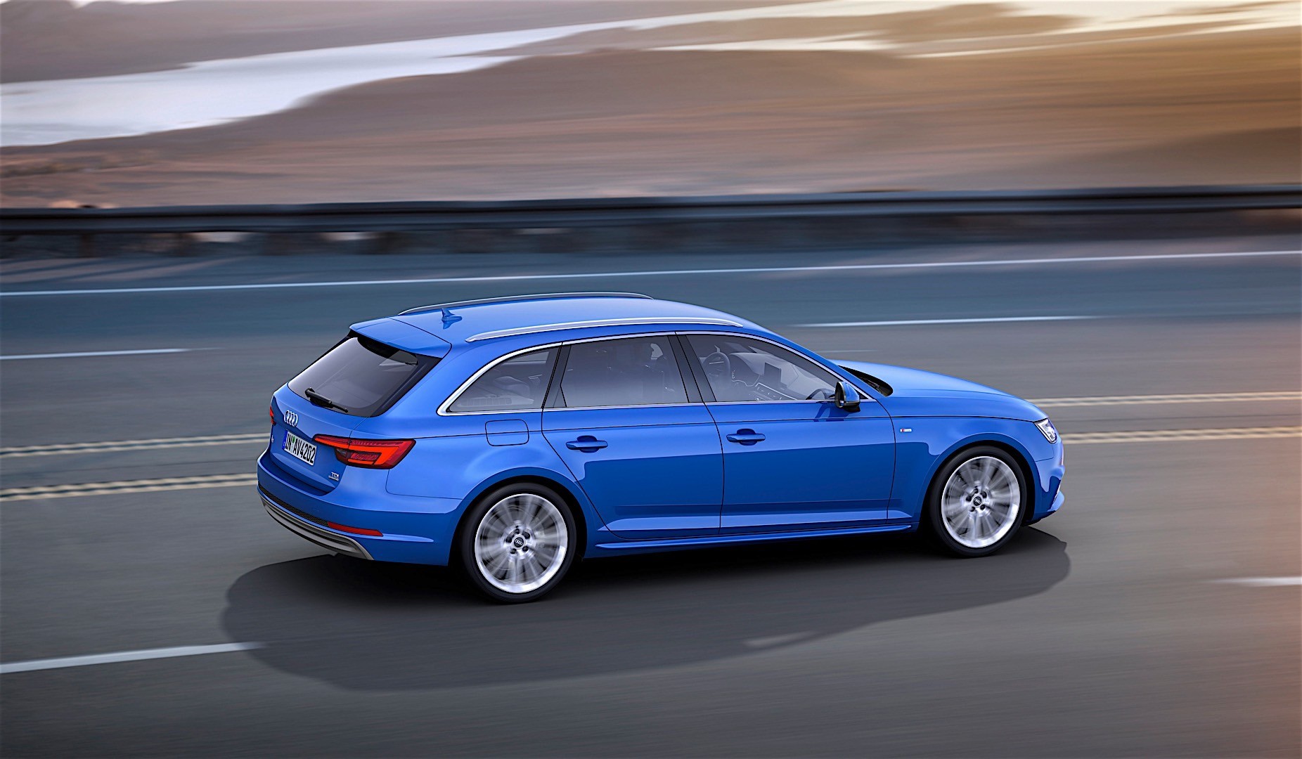 Audi A4 Avant photo 64