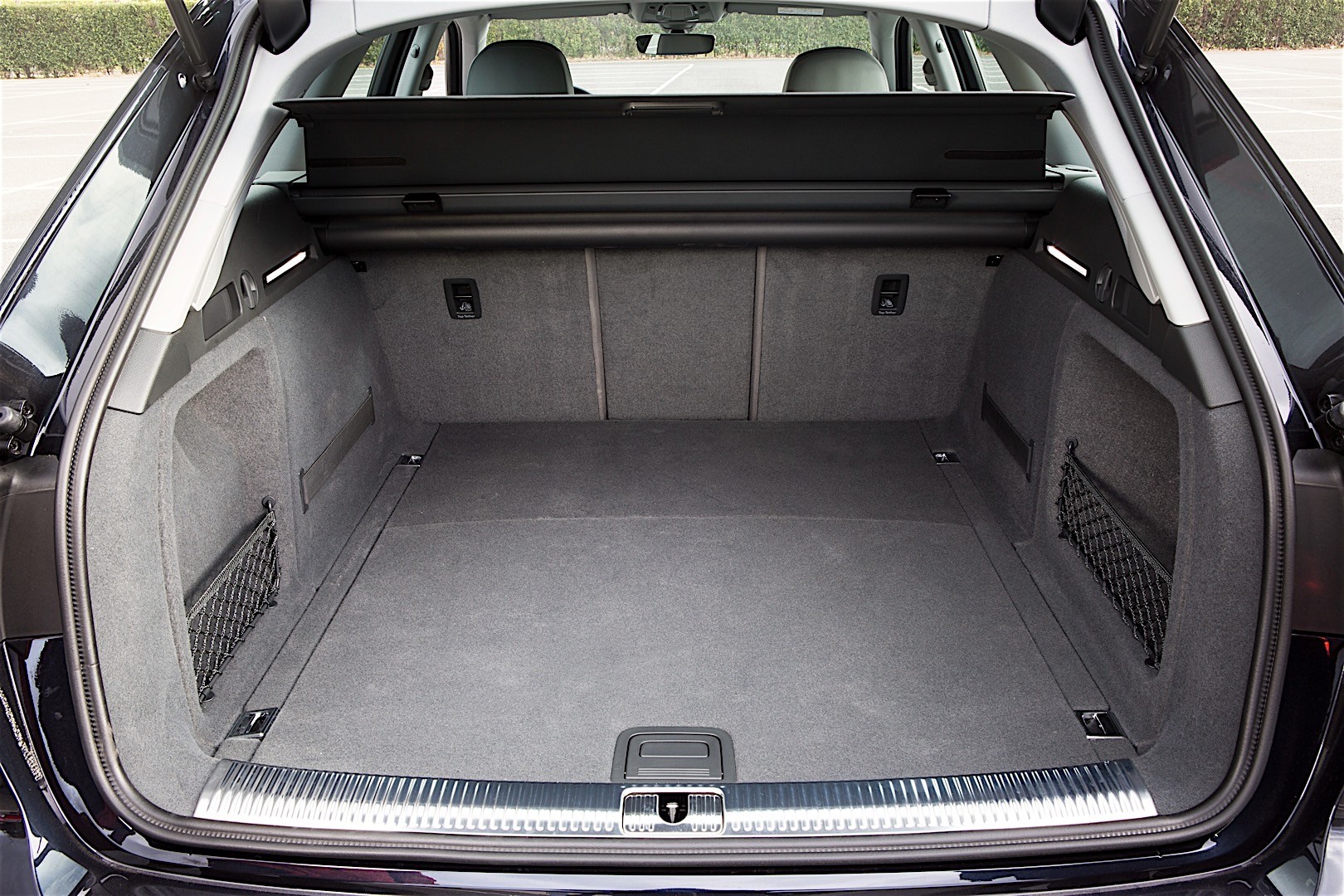 Audi A4 Avant photo 101