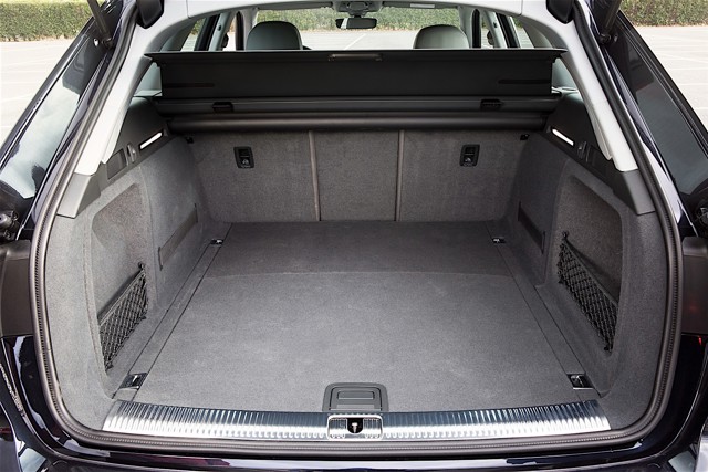 Audi A4 Avant photo 101