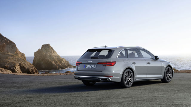 Audi A4 Avant photo 8