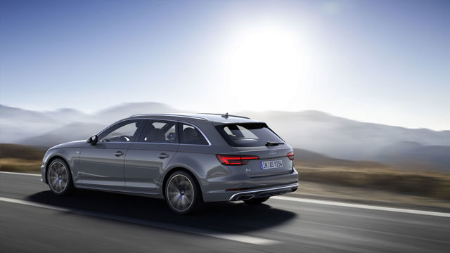 Audi A4 Avant photo 11