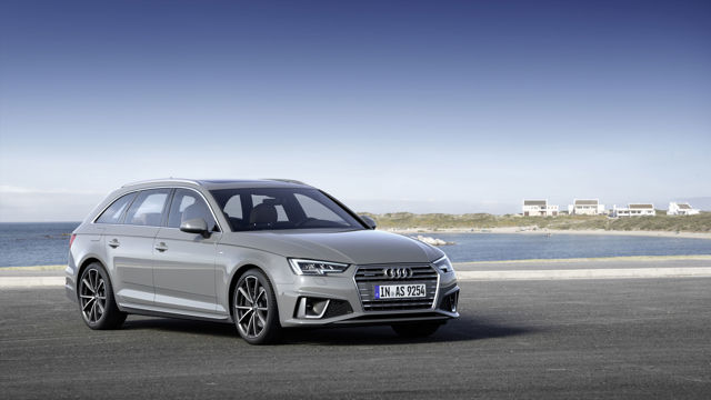 Audi A4 Avant photo 3