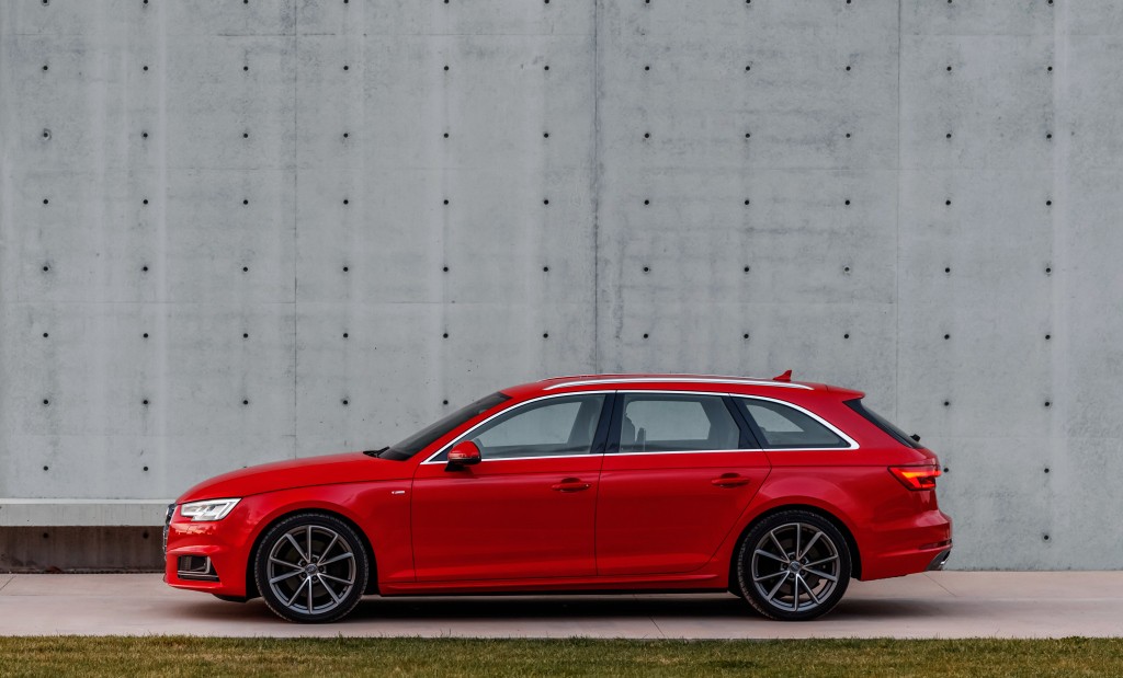 Audi A4 Avant photo 21