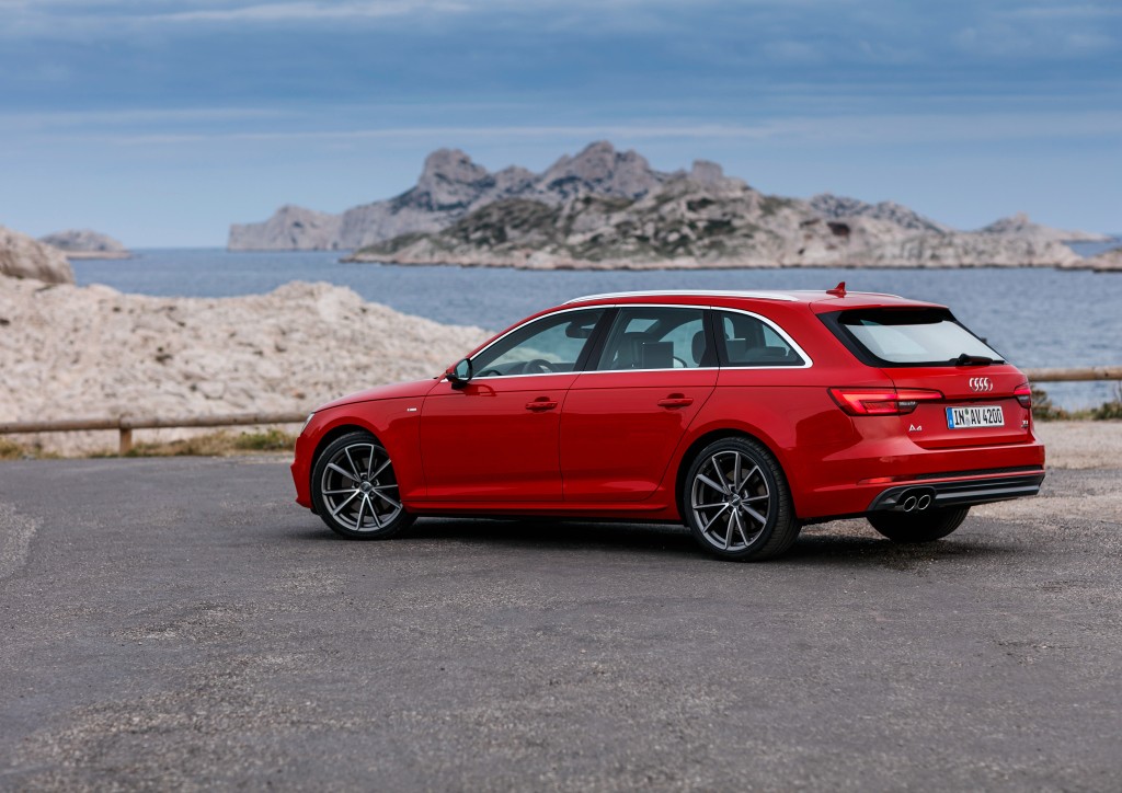 Audi A4 Avant photo 23