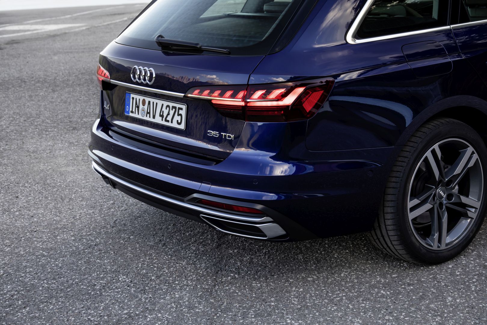 Audi A4 Avant photo 33