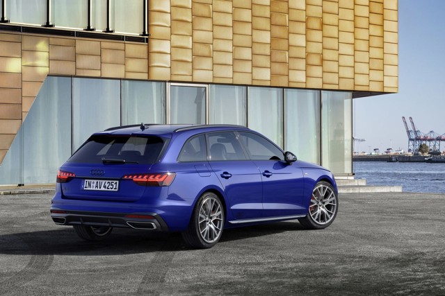 Audi A4 Avant photo 52