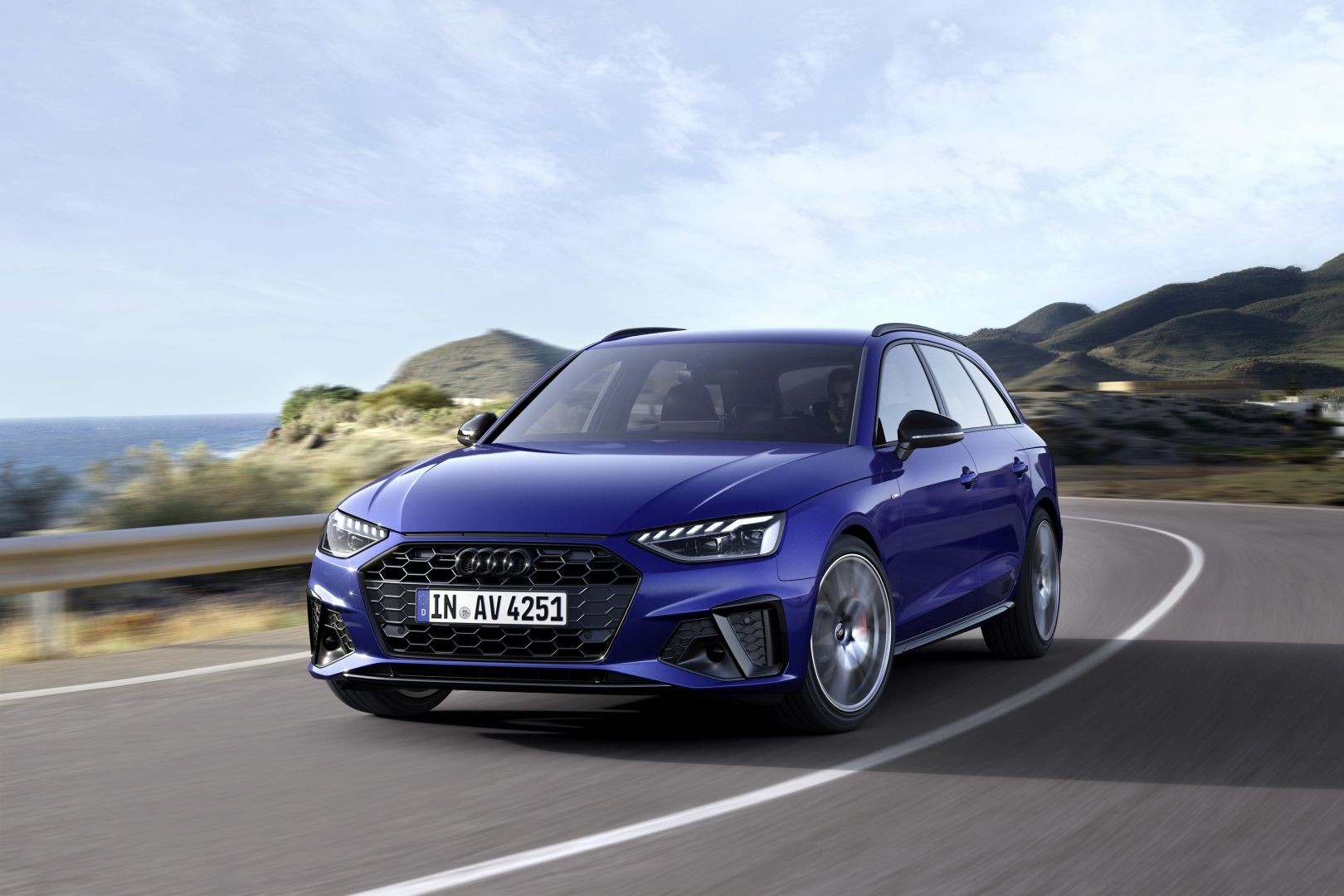 Audi A4 Avant photo 57