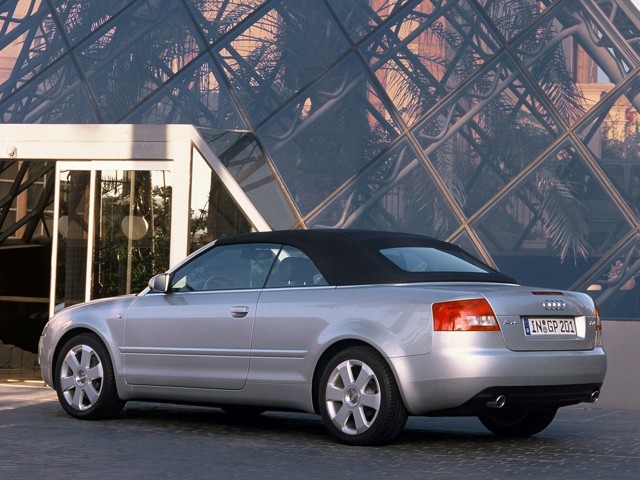 Audi A4 Cabriolet photo 31