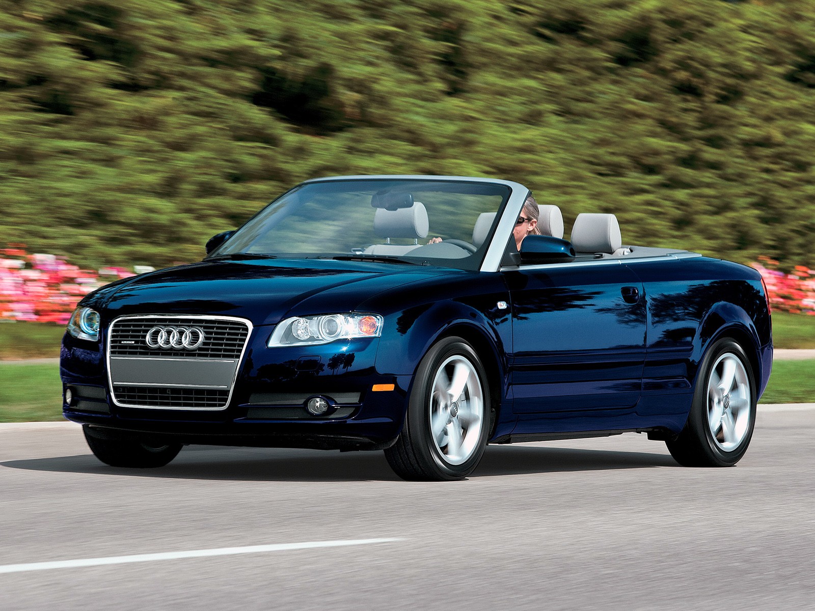 Audi A4 Cabriolet photo 11