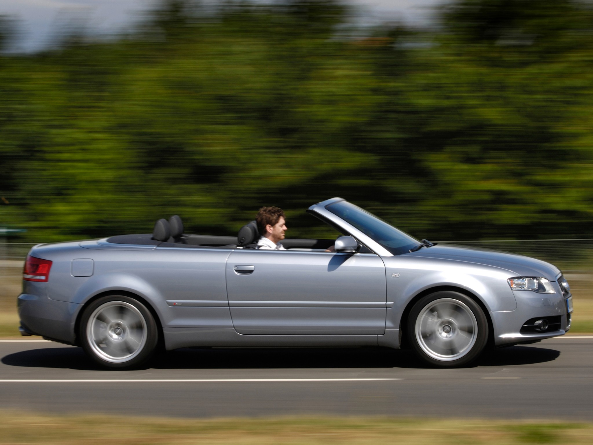 Audi A4 Cabriolet photo 32