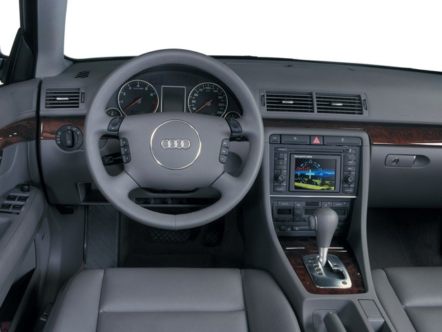 Audi A4 photo 69
