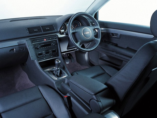 Audi A4 photo 71