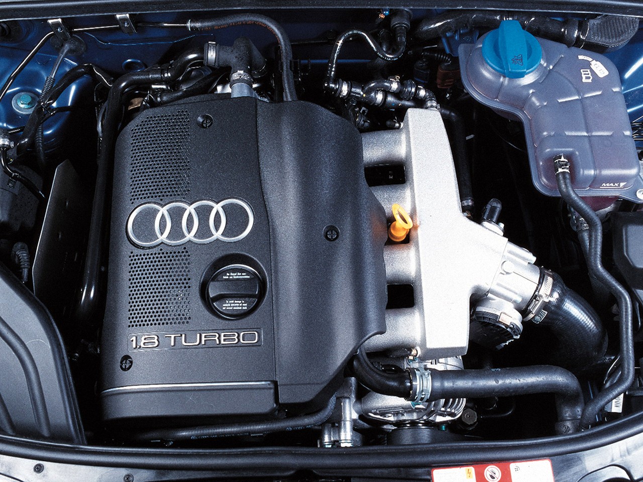 Audi A4 photo 76