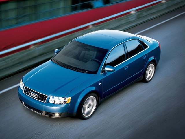Audi A4 photo 15