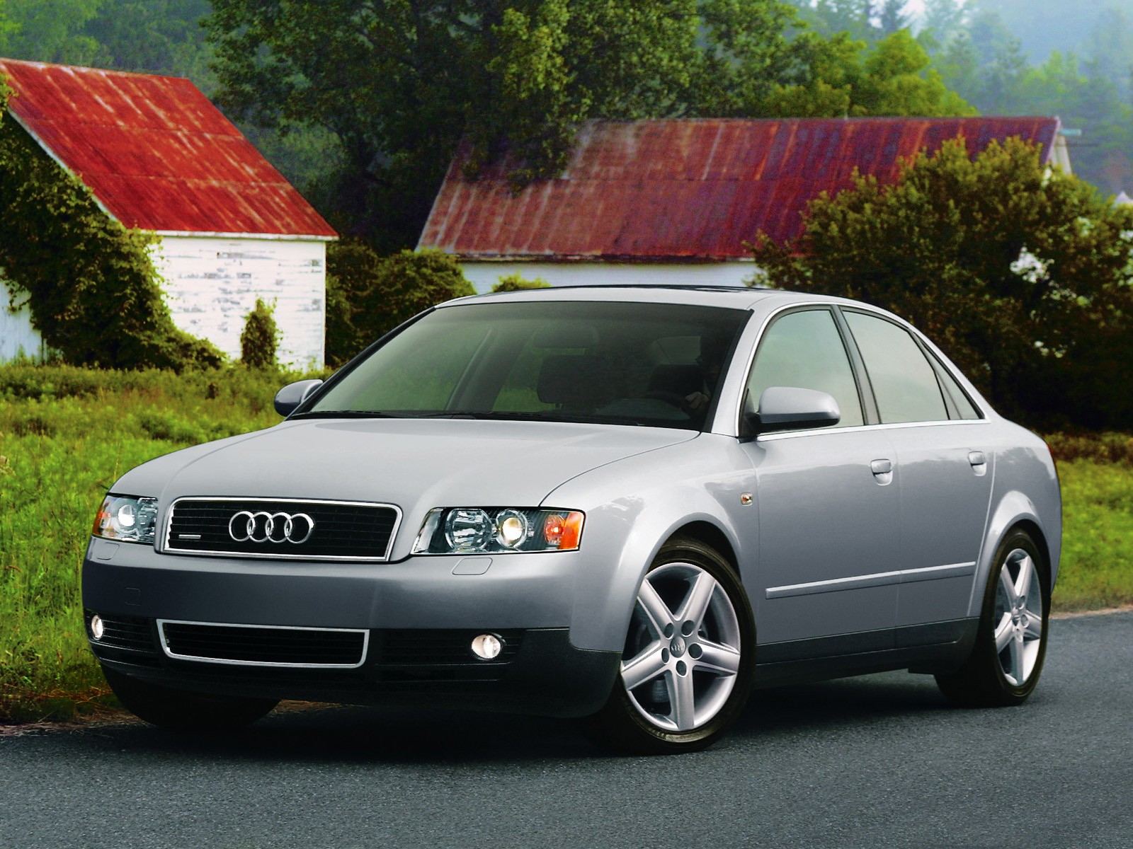 Audi A4 photo 17