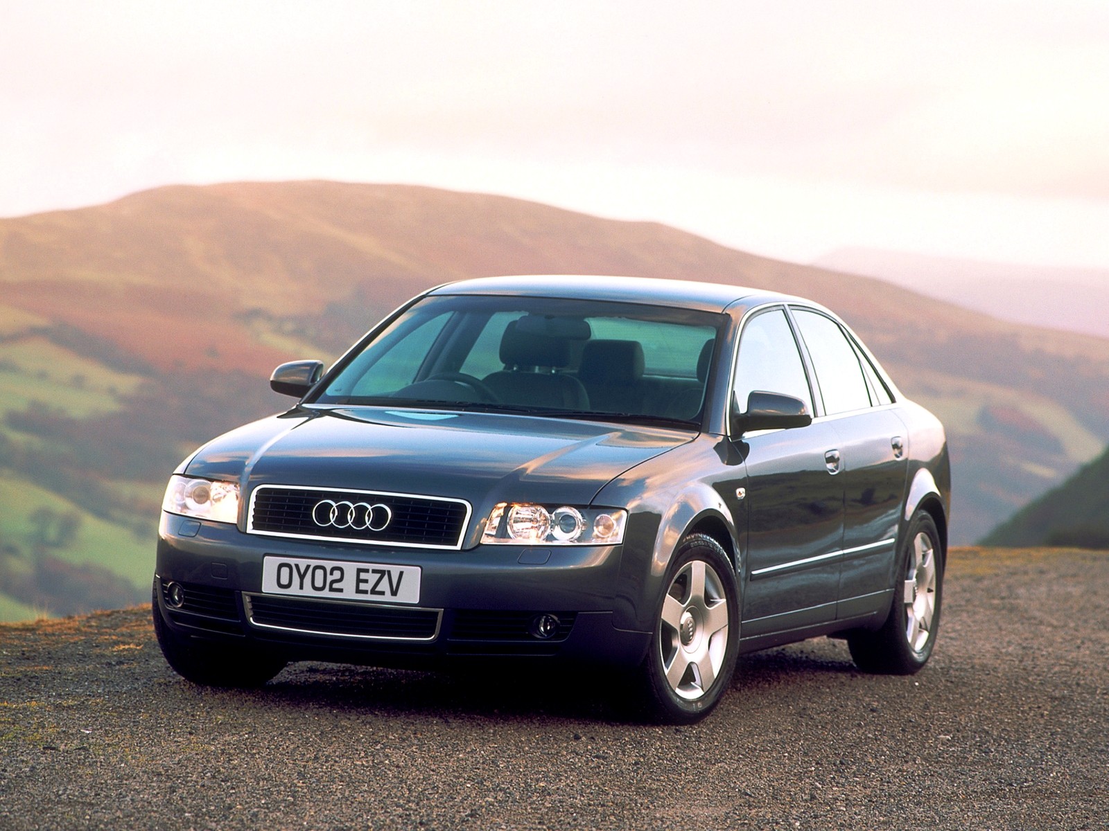 Audi A4 photo 47