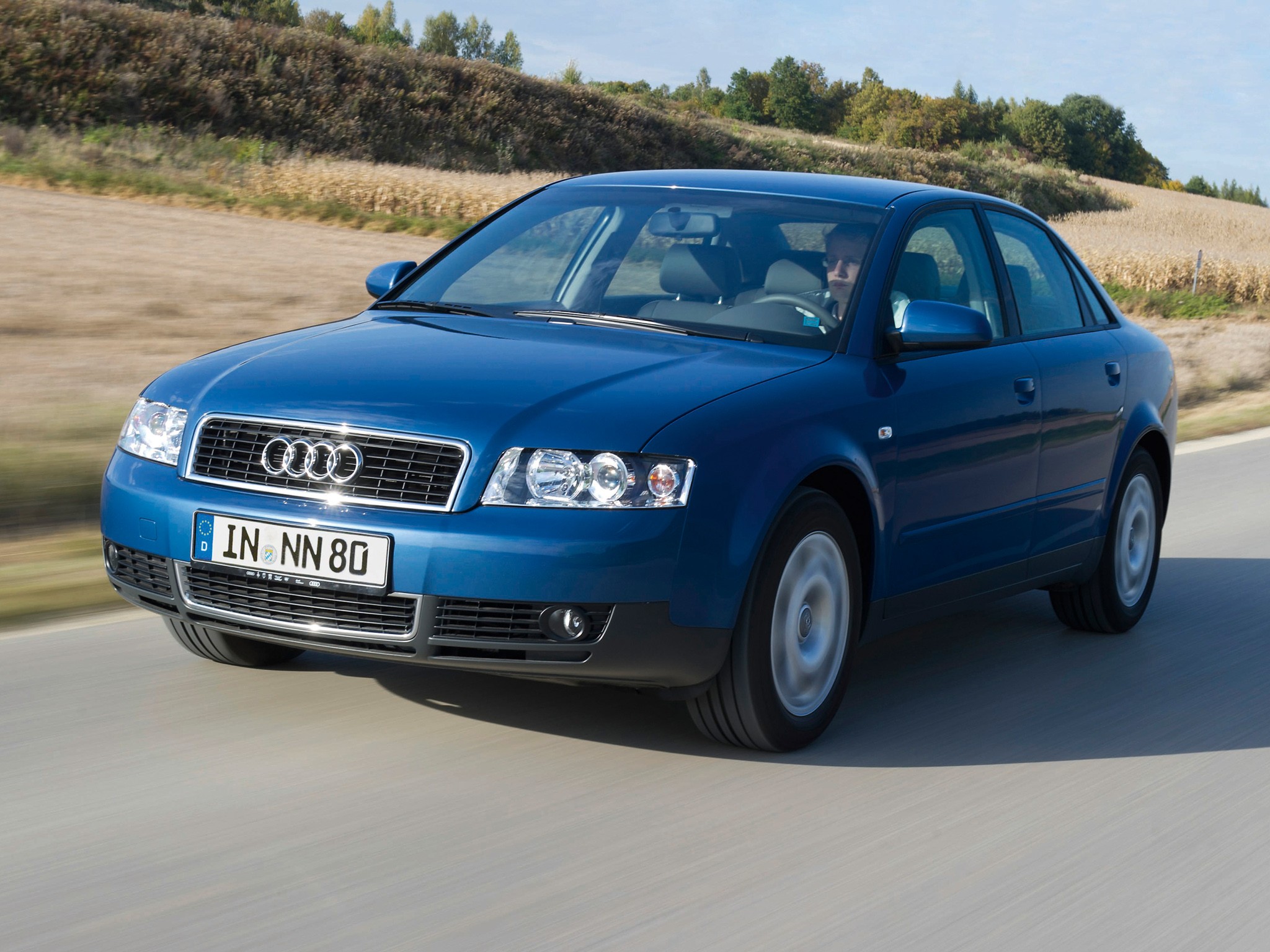 Audi A4 photo 57