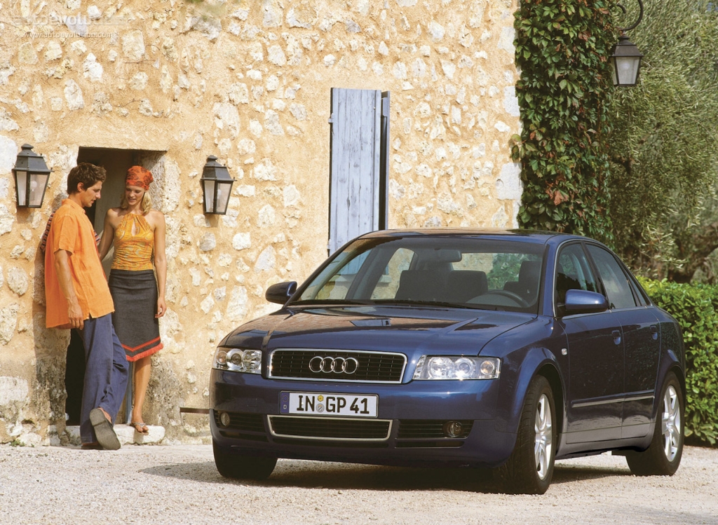 Audi A4 photo 3