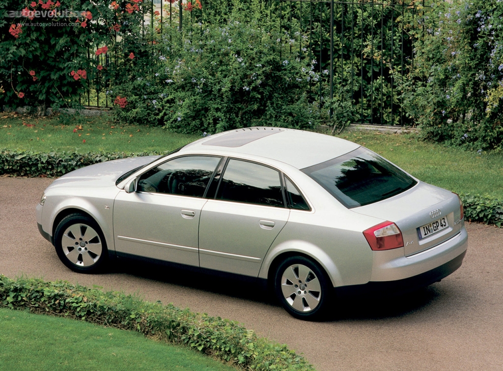 Audi A4 photo 6