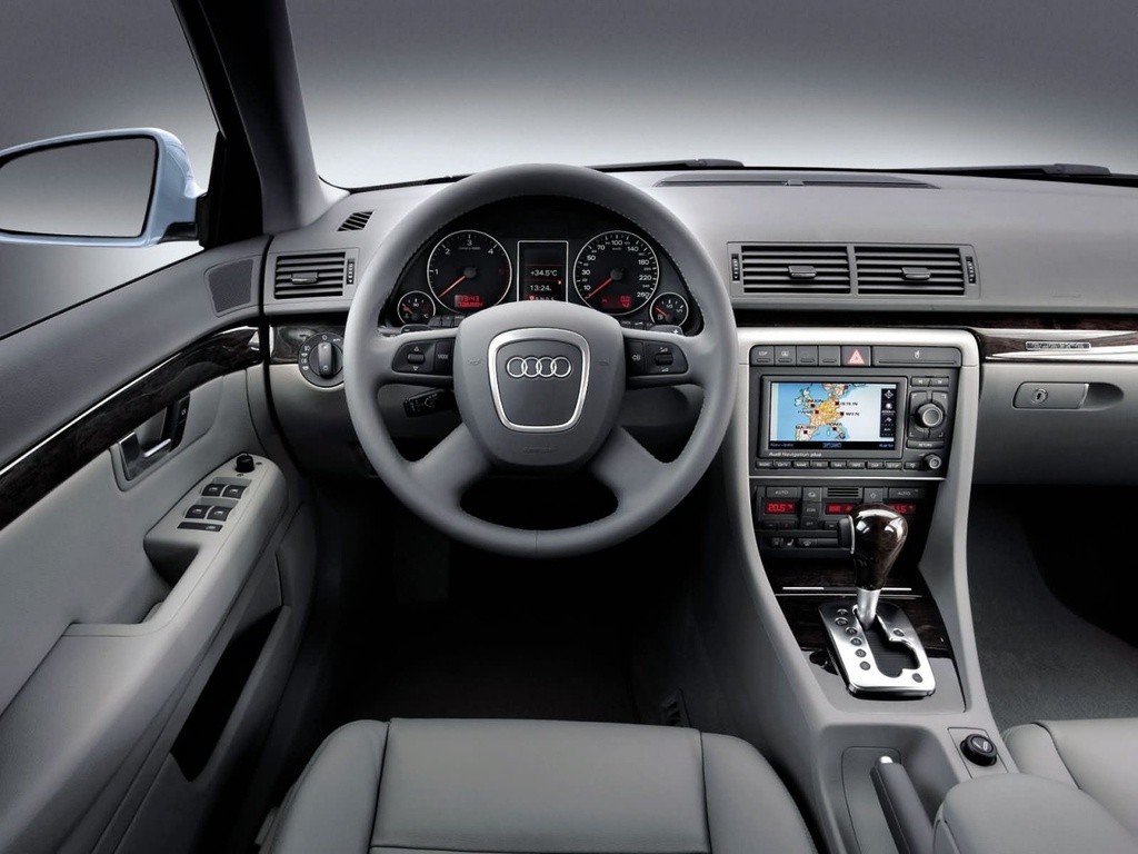 Audi A4 photo 65