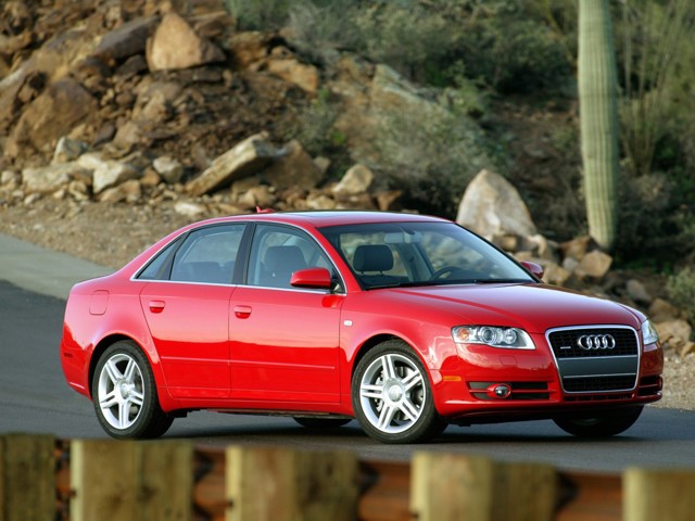 Audi A4 photo 9