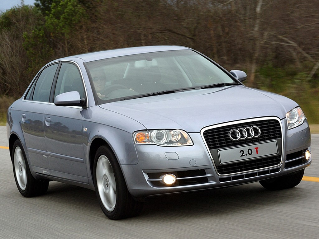 Audi A4 photo 17