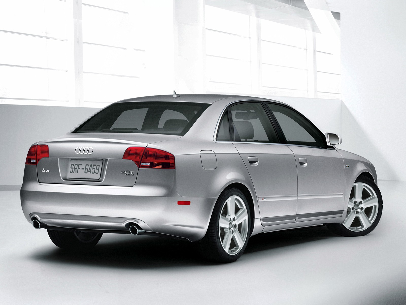 Audi A4 photo 41