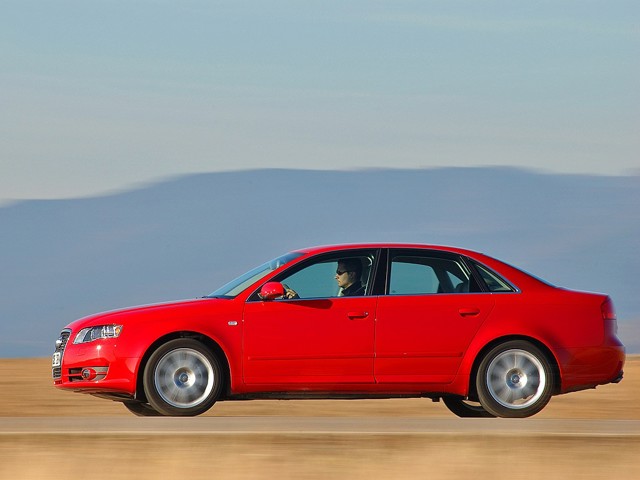 Audi A4 photo 61