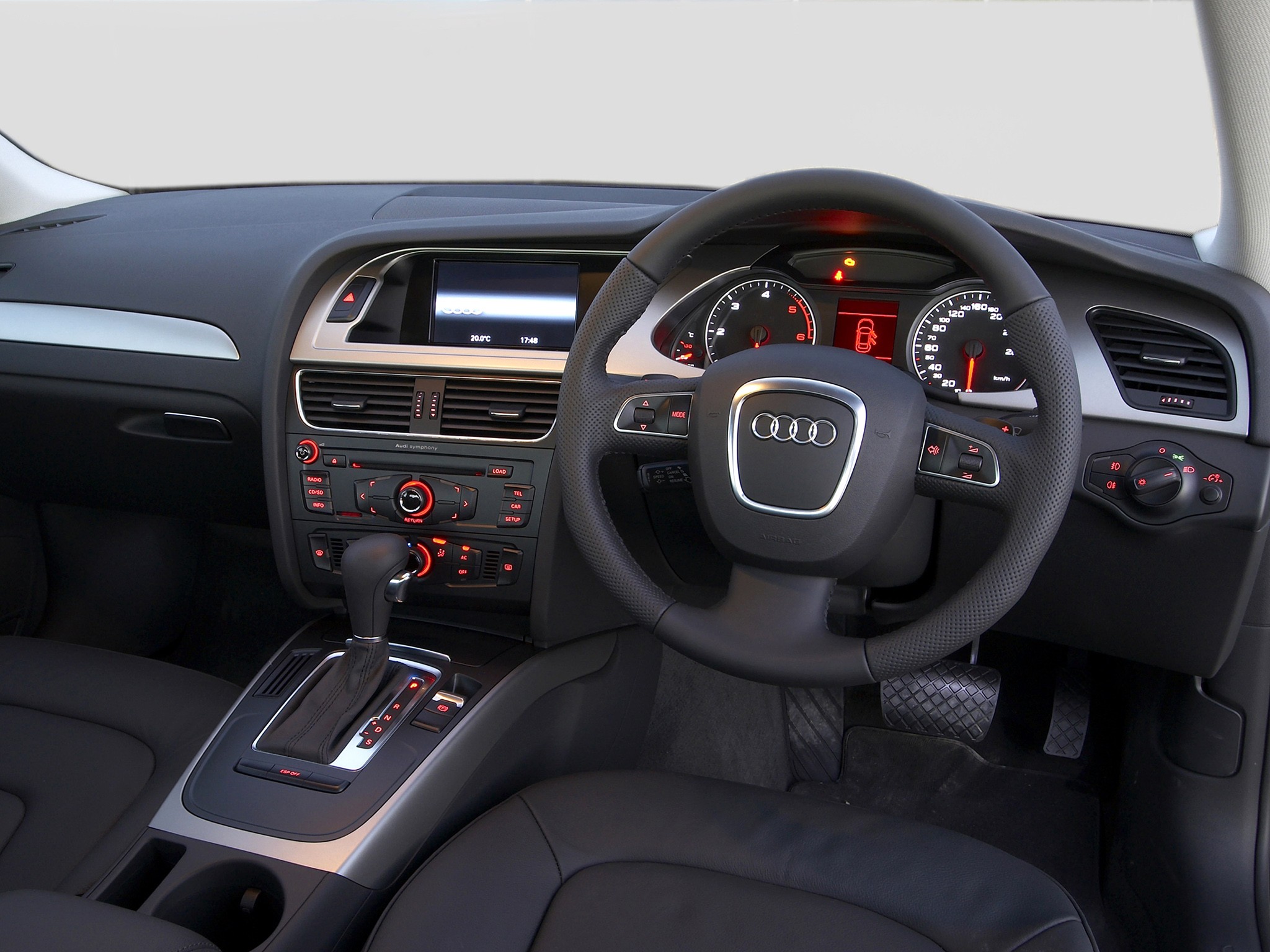 Audi A4 photo 91