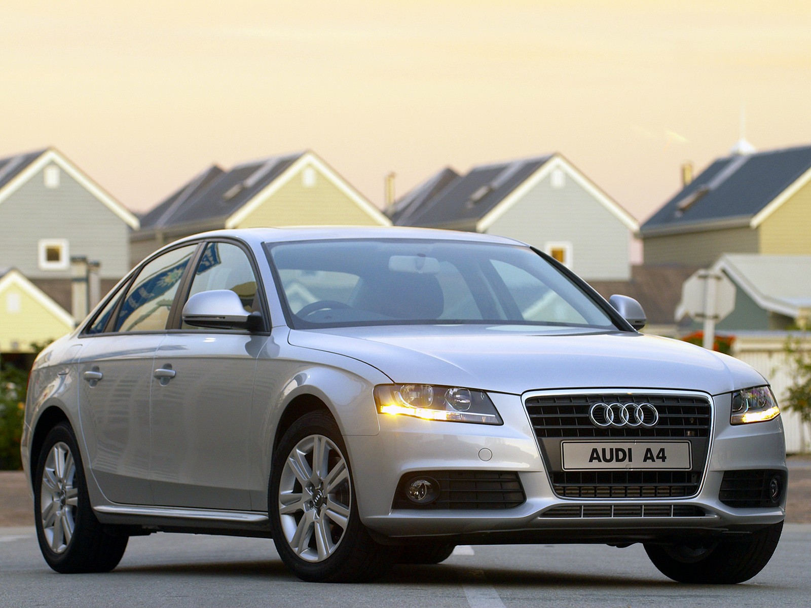 Audi A4 photo 43