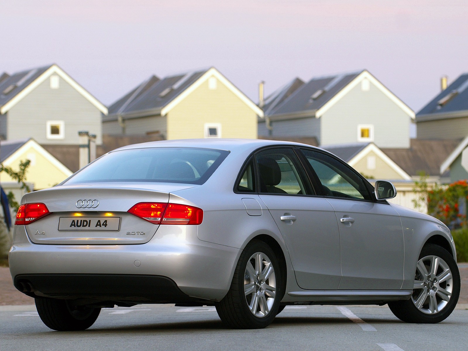 Audi A4 photo 44